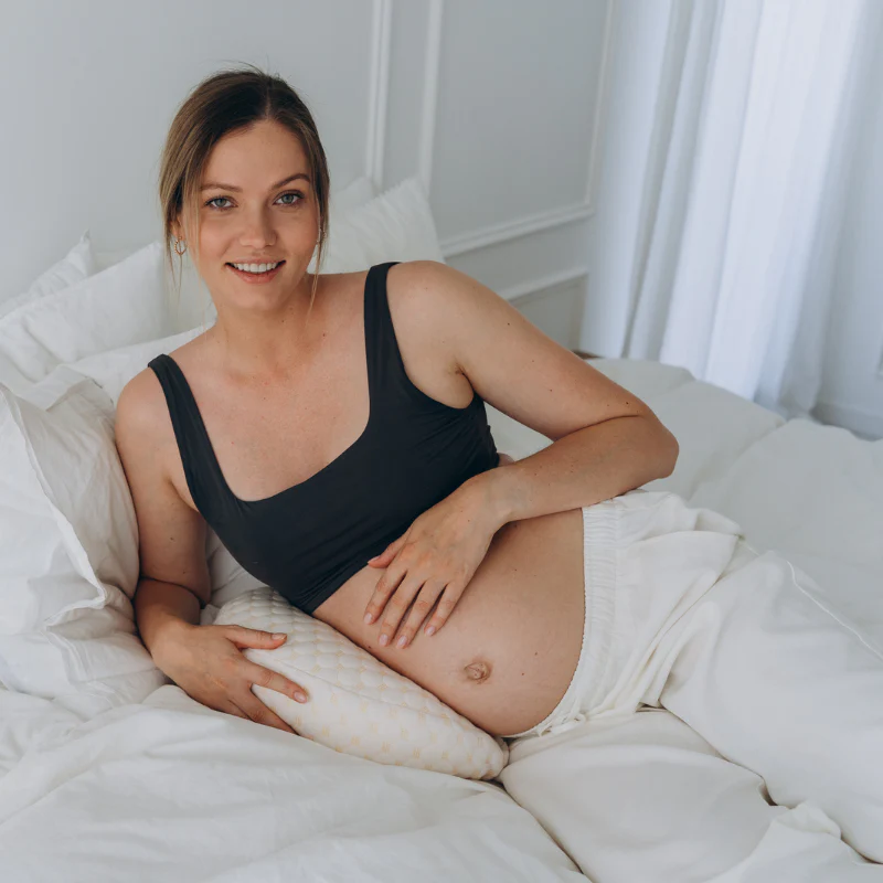 DreamNest - U-Shaped Maternity Pillow