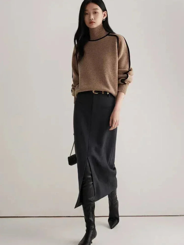 Emilie - Soft Cashmere Turtleneck