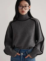 Emilie - Soft Cashmere Turtleneck