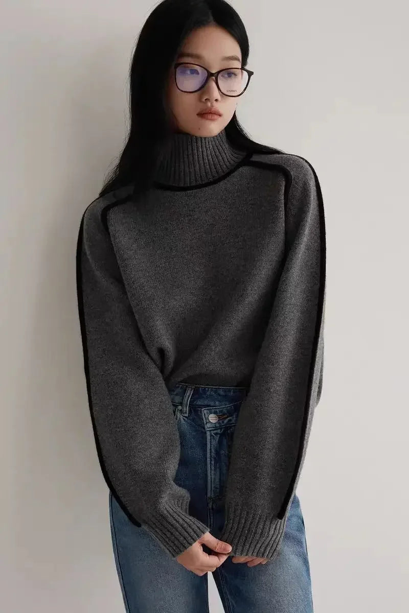 Emilie - Soft Cashmere Turtleneck