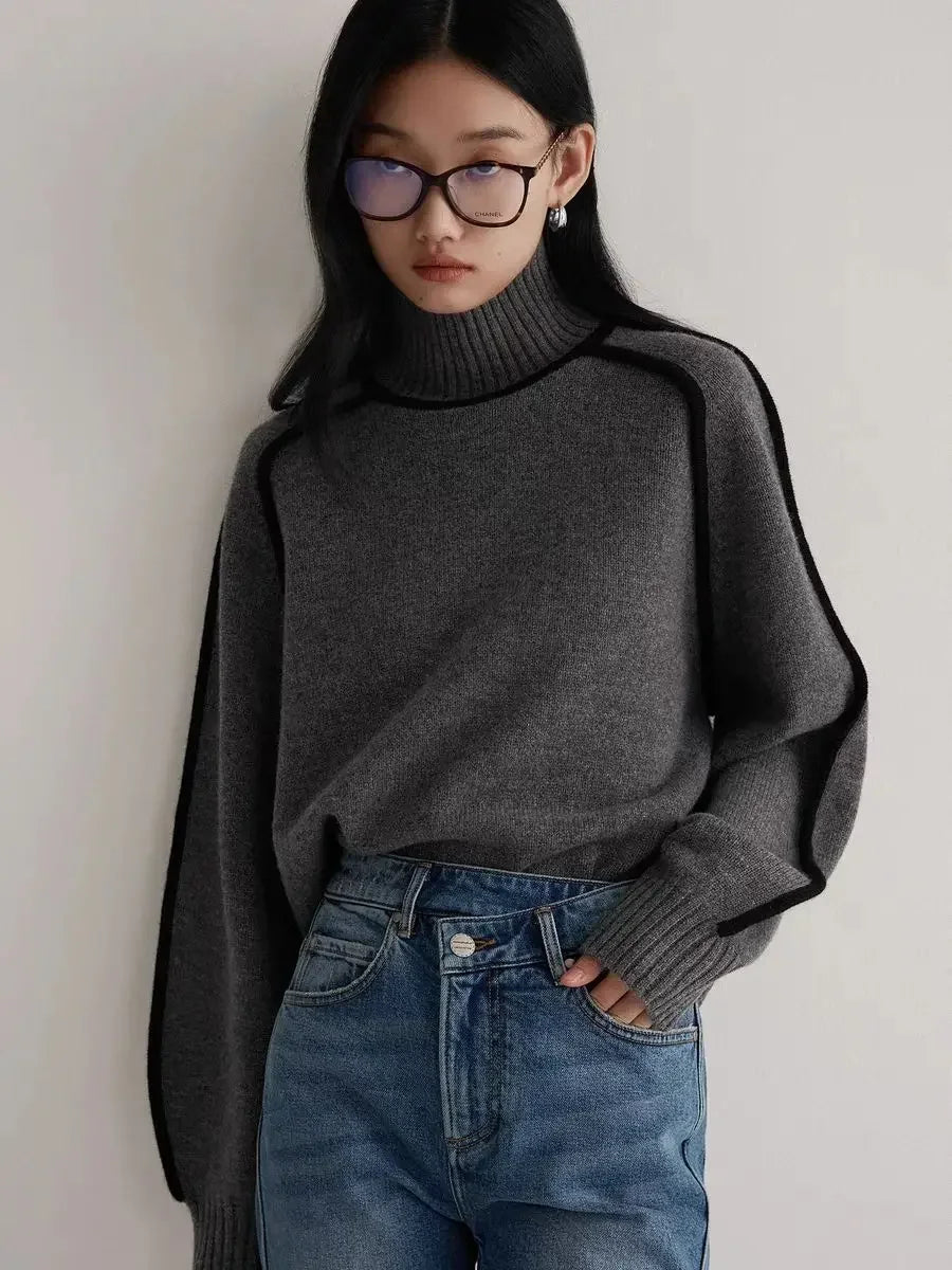 Emilie - Soft Cashmere Turtleneck