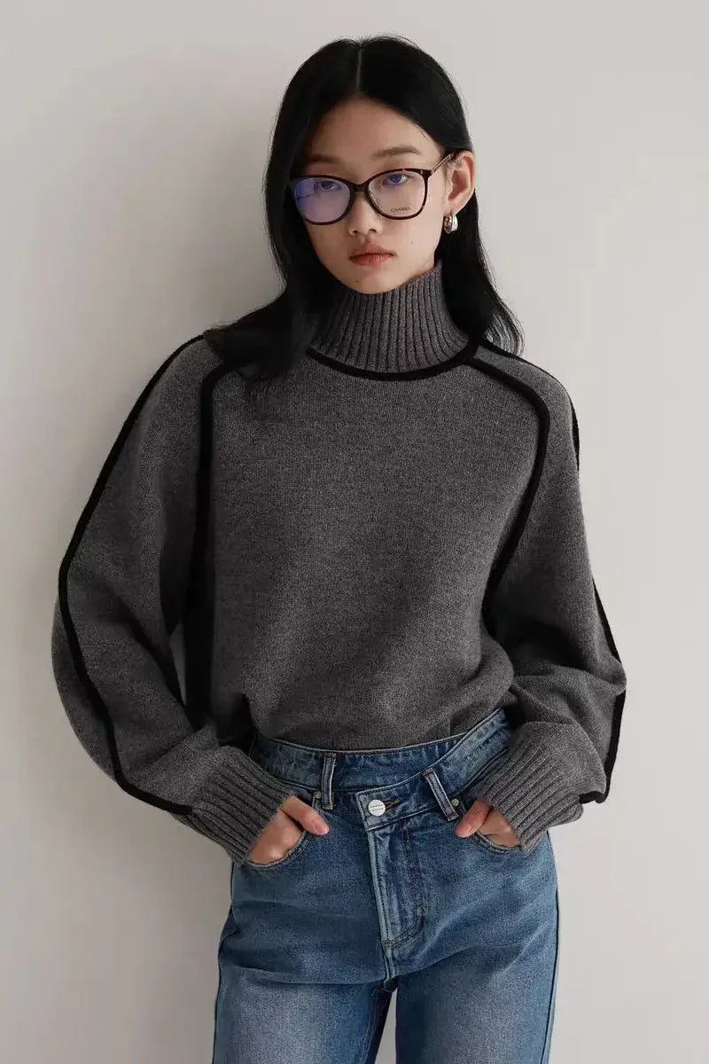 Emilie - Soft Cashmere Turtleneck